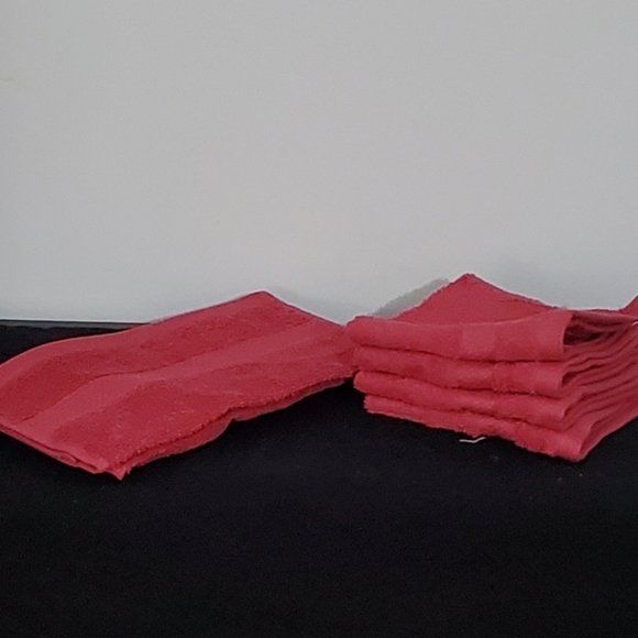 11 pc Casa Platino Biking Red Plush Cotton Towel - Picture 3 of 3